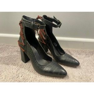 Freebird Jillian Black Croc Leather Pump Heel